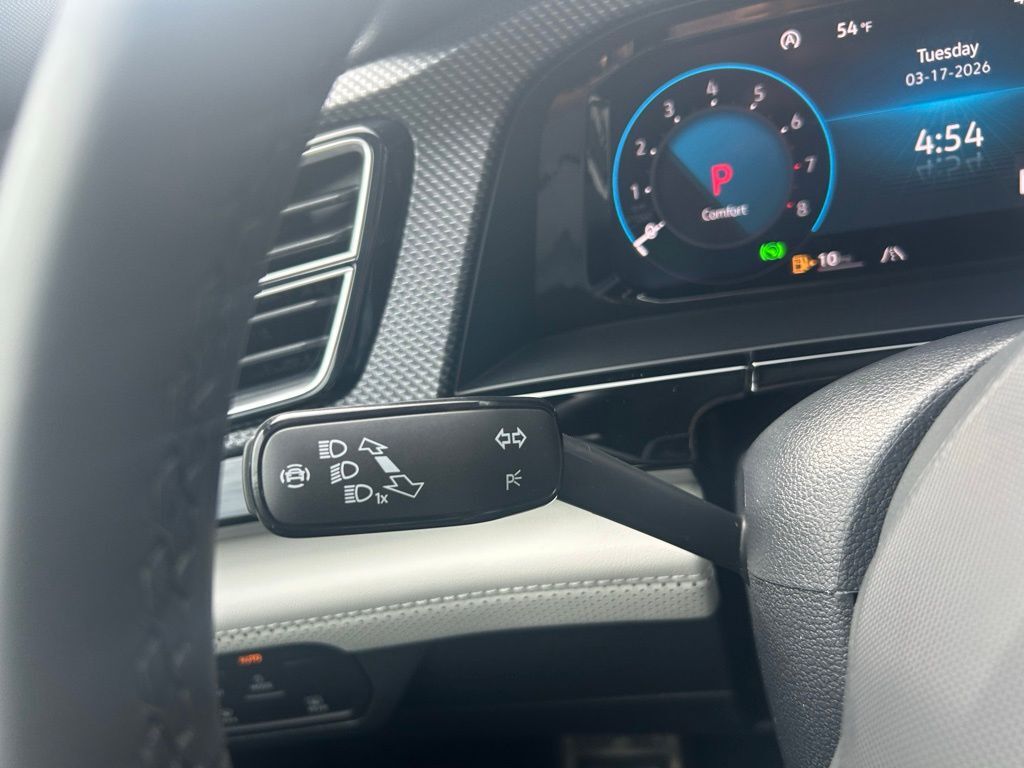 2026 Volkswagen Atlas Cross Sport 2.0T SEL Premium R-Line Tampa FL