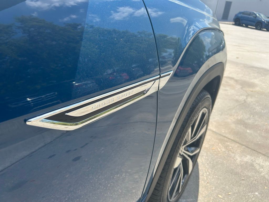 2026 Volkswagen Atlas Cross Sport 2.0T SEL Premium R-Line Tampa FL