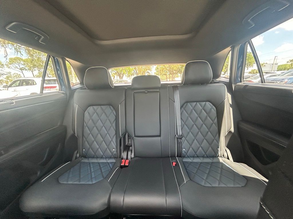 2026 Volkswagen Atlas Cross Sport 2.0T SEL Premium R-Line Tampa FL