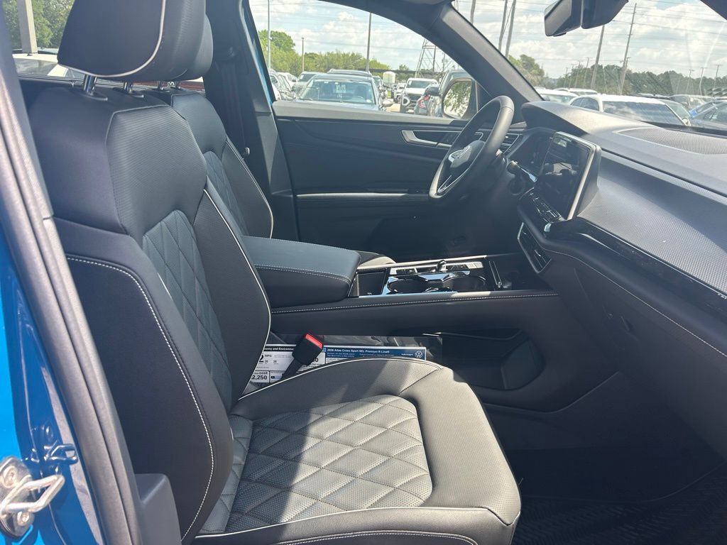 2026 Volkswagen Atlas Cross Sport 2.0T SEL Premium R-Line Tampa FL