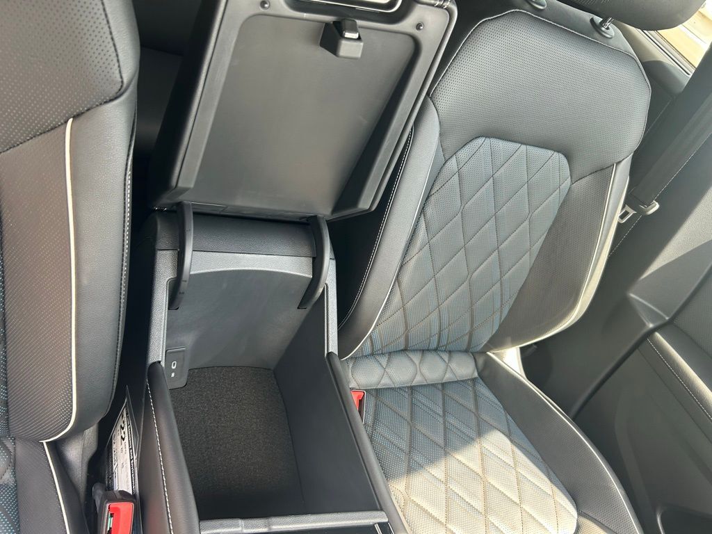 2026 Volkswagen Atlas Cross Sport 2.0T SEL Premium R-Line Tampa FL