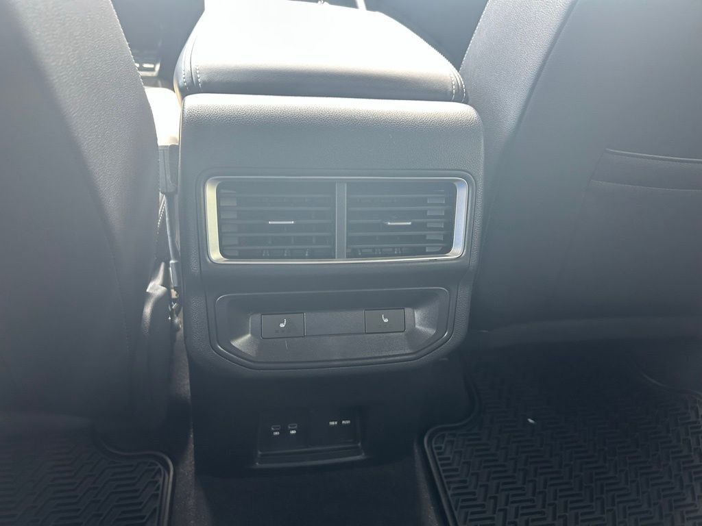 2026 Volkswagen Atlas Cross Sport 2.0T SEL Premium R-Line Tampa FL