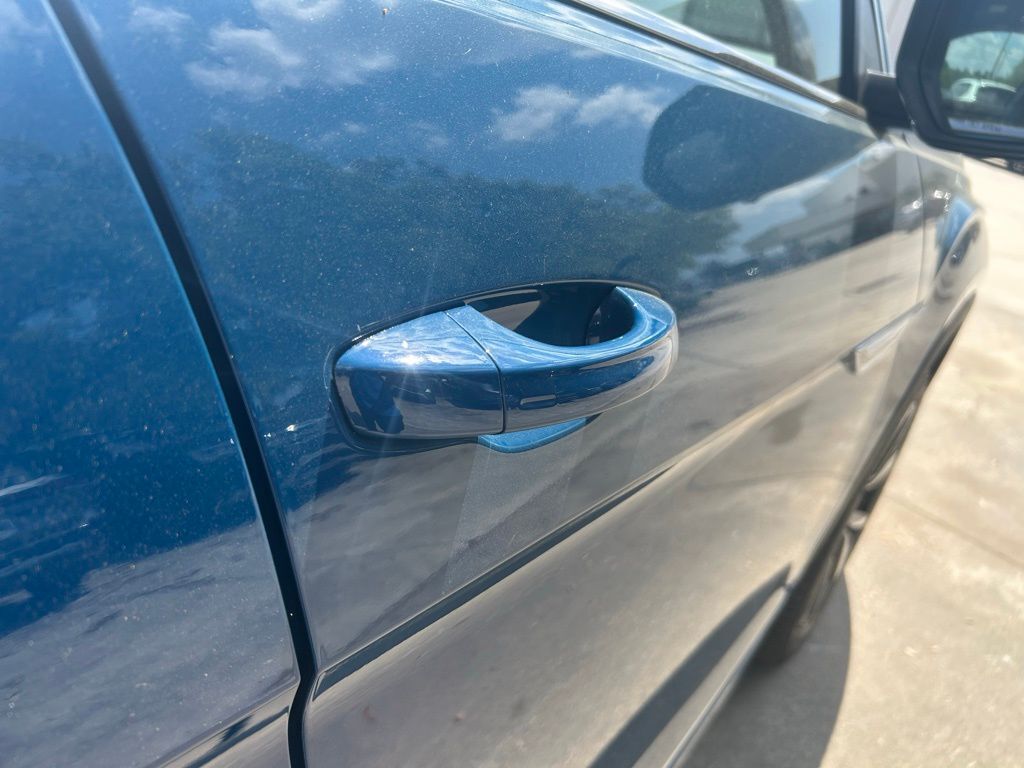 2026 Volkswagen Atlas Cross Sport 2.0T SEL Premium R-Line Tampa FL