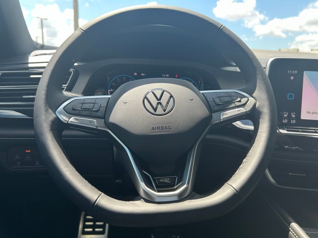 2026 Volkswagen Atlas Cross Sport 2.0T SEL Premium R-Line Tampa FL