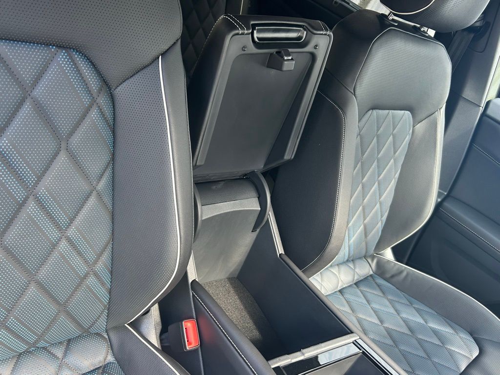 2026 Volkswagen Atlas Cross Sport 2.0T SEL Premium R-Line Tampa FL