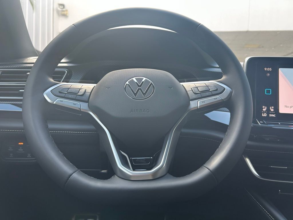 2026 Volkswagen Atlas Cross Sport 2.0T SEL Premium R-Line Tampa FL