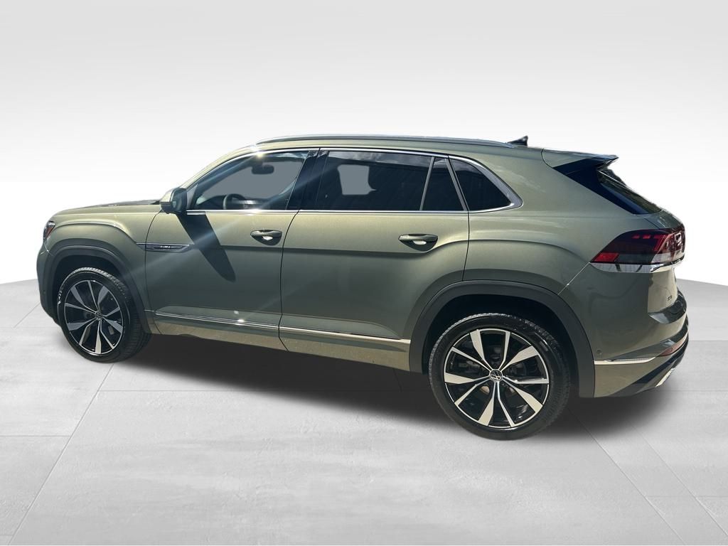 2026 Volkswagen Atlas Cross Sport 2.0T SEL Premium R-Line Tampa FL