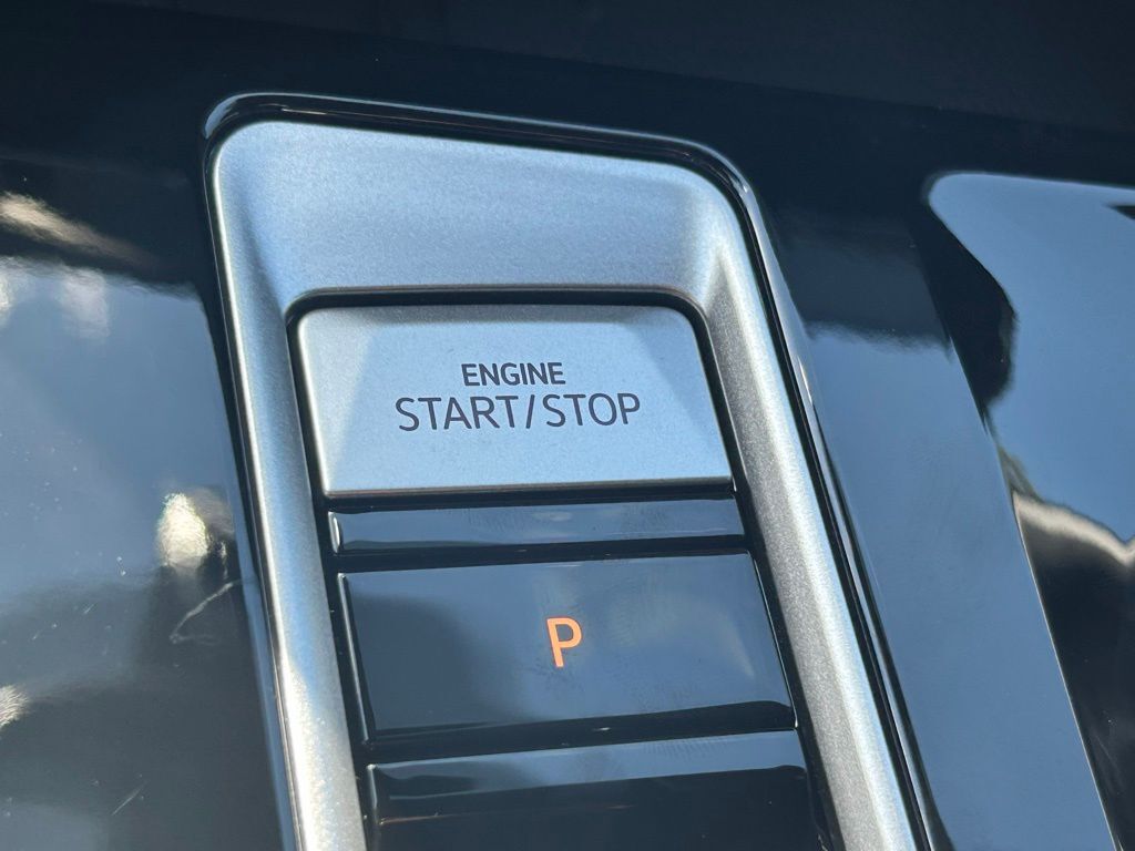 2026 Volkswagen Atlas Cross Sport 2.0T SEL Premium R-Line Tampa FL