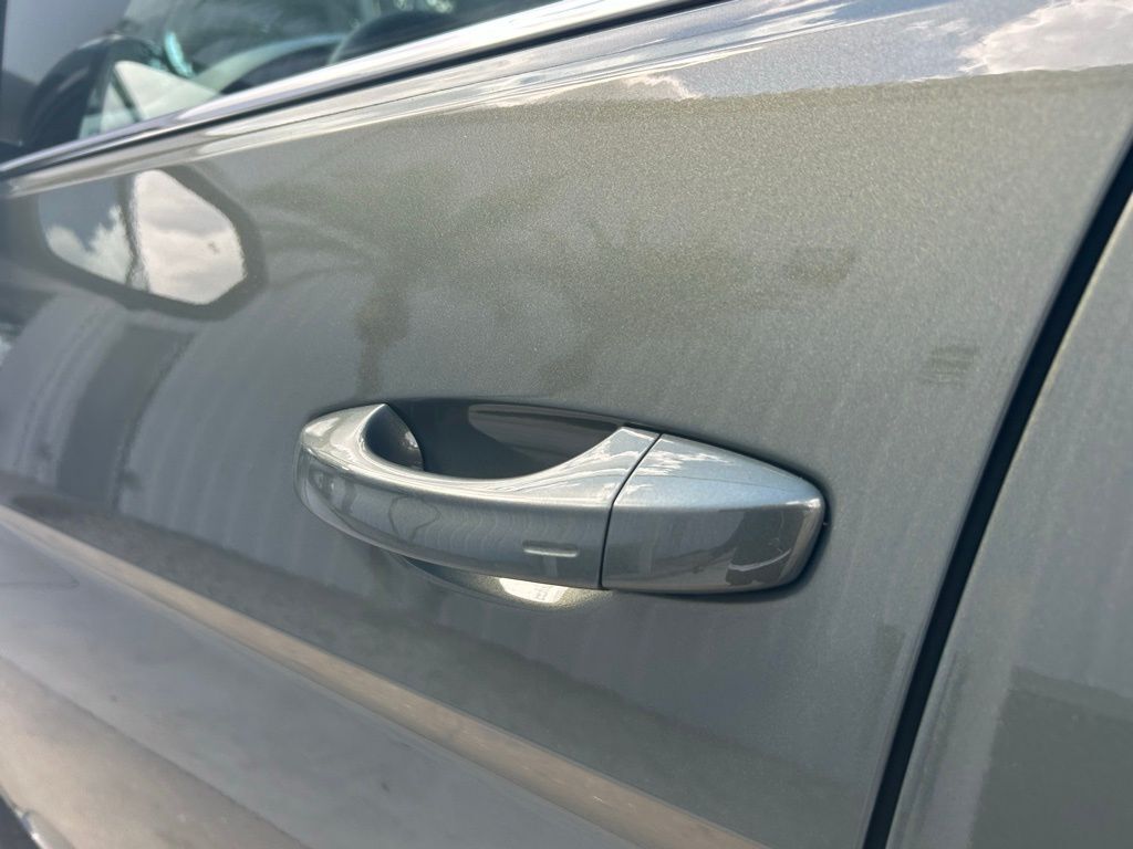 2026 Volkswagen Atlas Cross Sport 2.0T SEL Premium R-Line Tampa FL