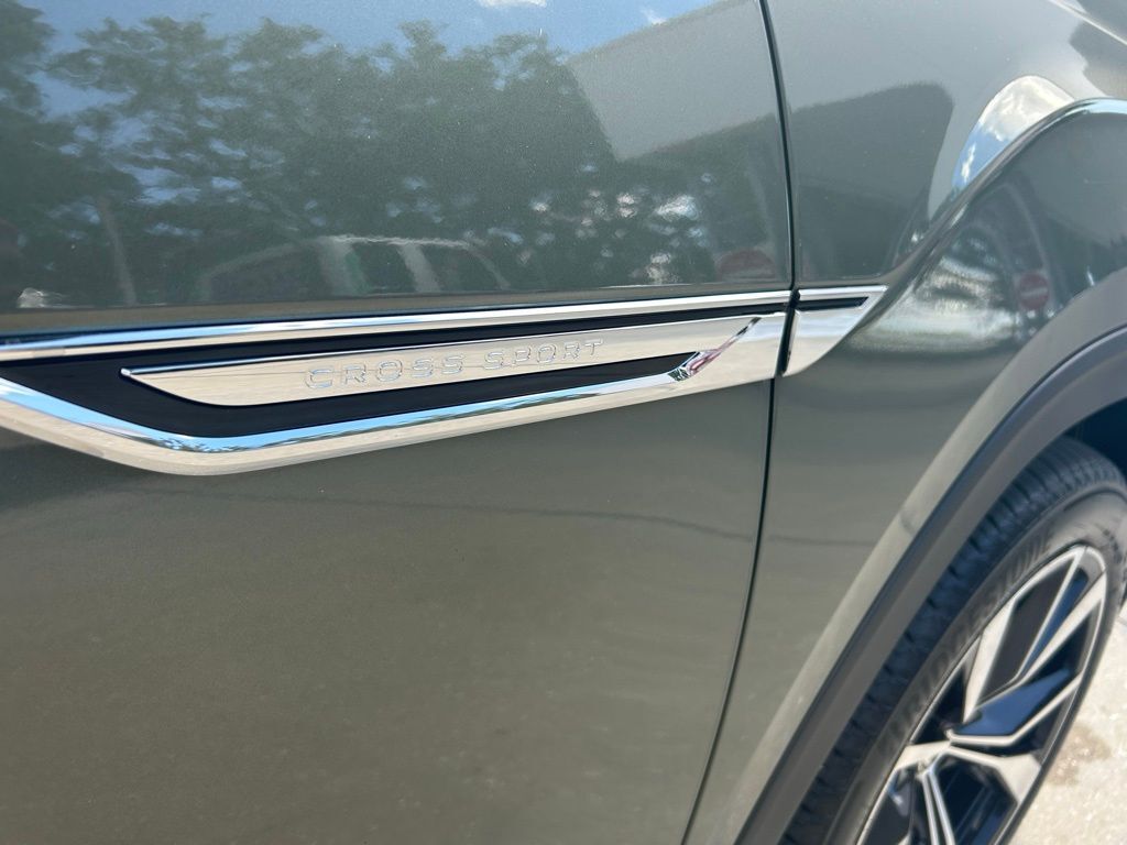 2026 Volkswagen Atlas Cross Sport 2.0T SEL Premium R-Line Tampa FL