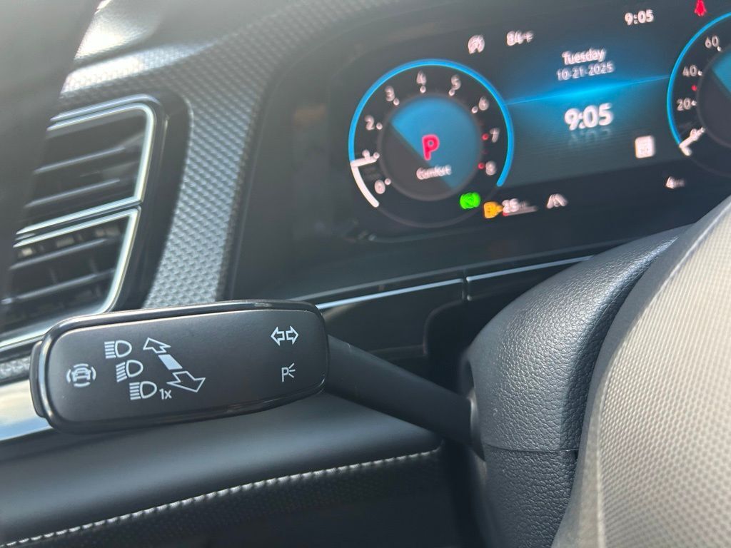 2026 Volkswagen Atlas Cross Sport 2.0T SEL Premium R-Line Tampa FL