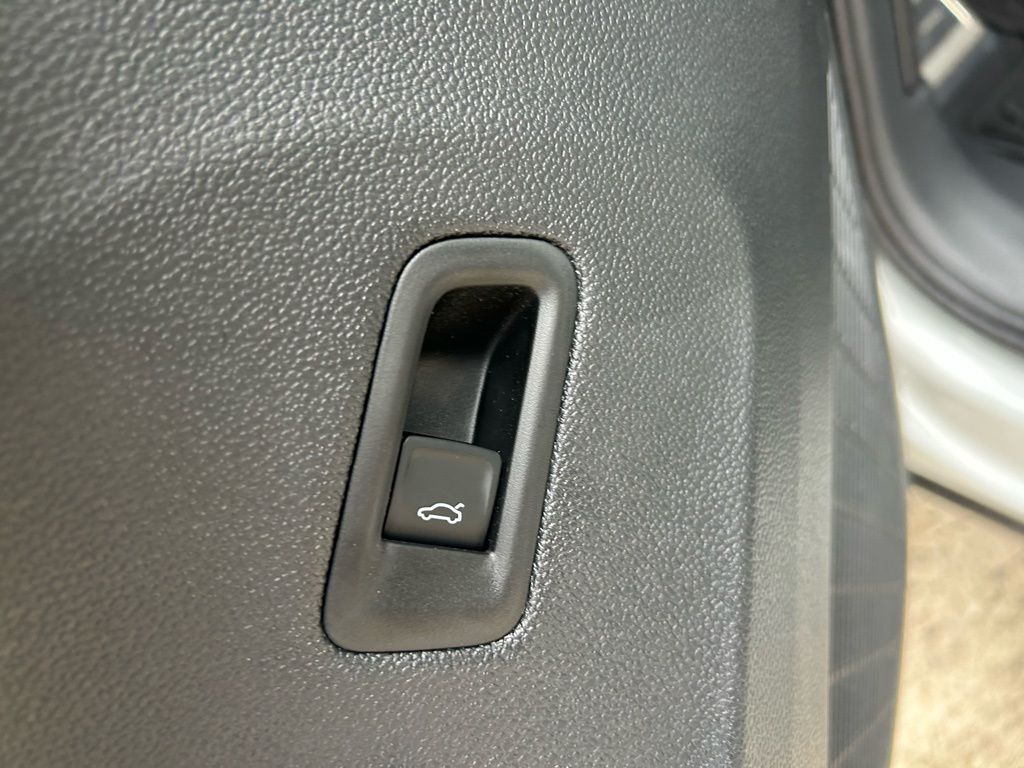 2026 Volkswagen Atlas Cross Sport 2.0T SEL Premium R-Line Tampa FL