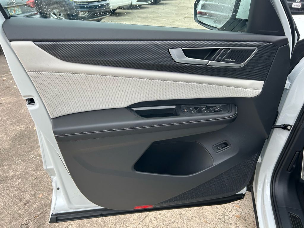 2026 Volkswagen Atlas Cross Sport 2.0T SEL Premium R-Line Tampa FL