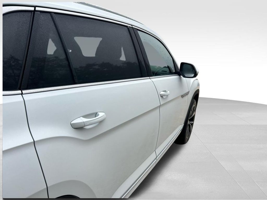 2026 Volkswagen Atlas Cross Sport 2.0T SEL Premium R-Line Tampa FL