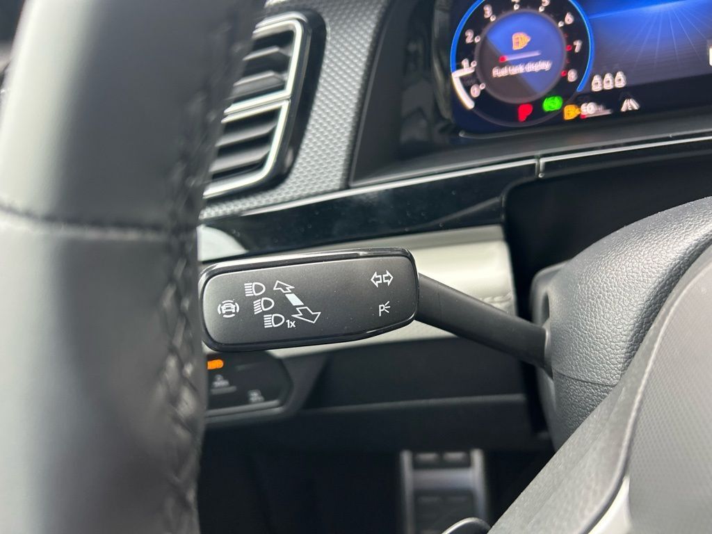 2026 Volkswagen Atlas Cross Sport 2.0T SEL Premium R-Line Tampa FL