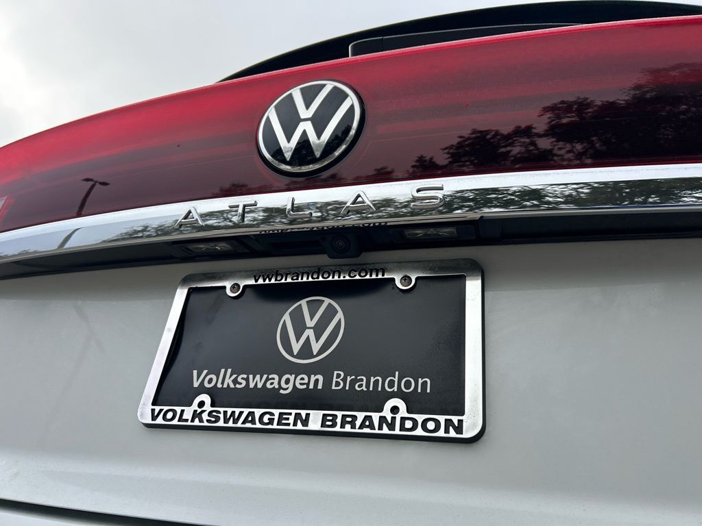 2026 Volkswagen Atlas Cross Sport 2.0T SEL Premium R-Line Tampa FL