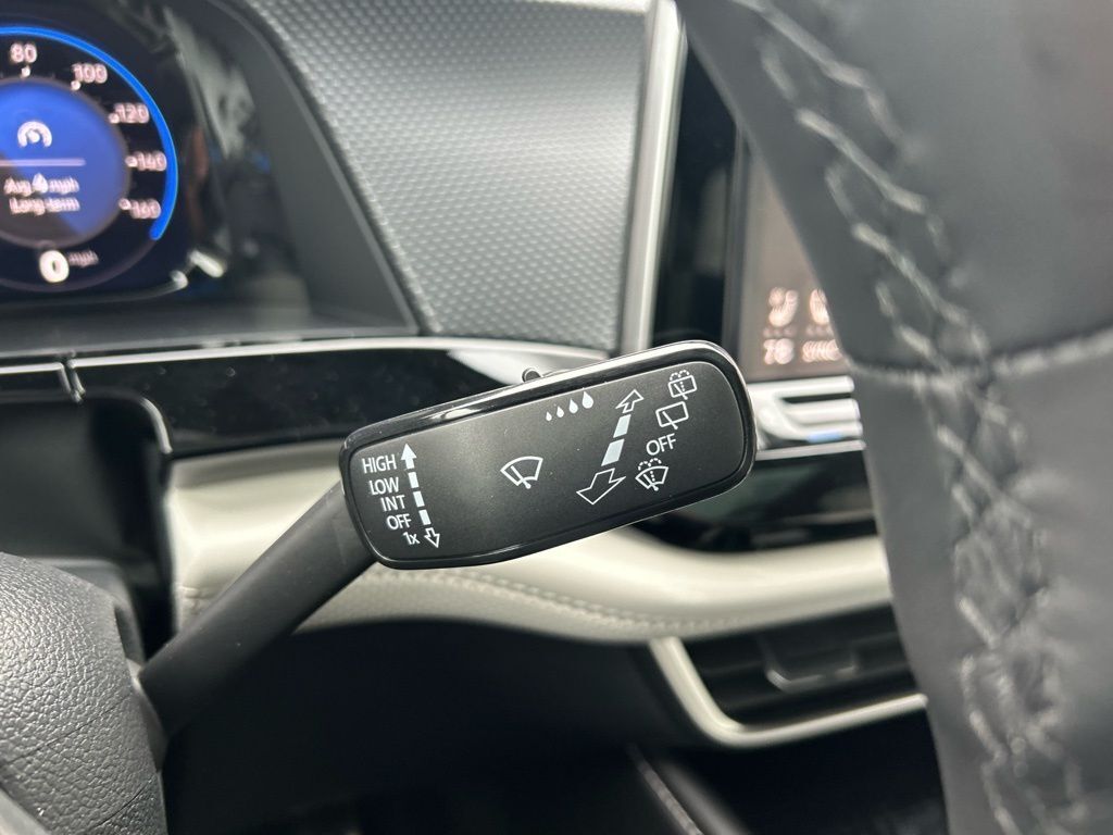 2026 Volkswagen Atlas Cross Sport 2.0T SEL Premium R-Line Tampa FL