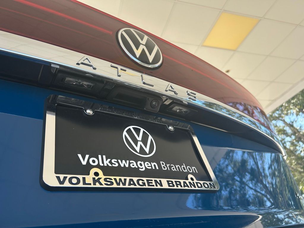 2026 Volkswagen Atlas Cross Sport 2.0T SEL Premium R-Line Tampa FL