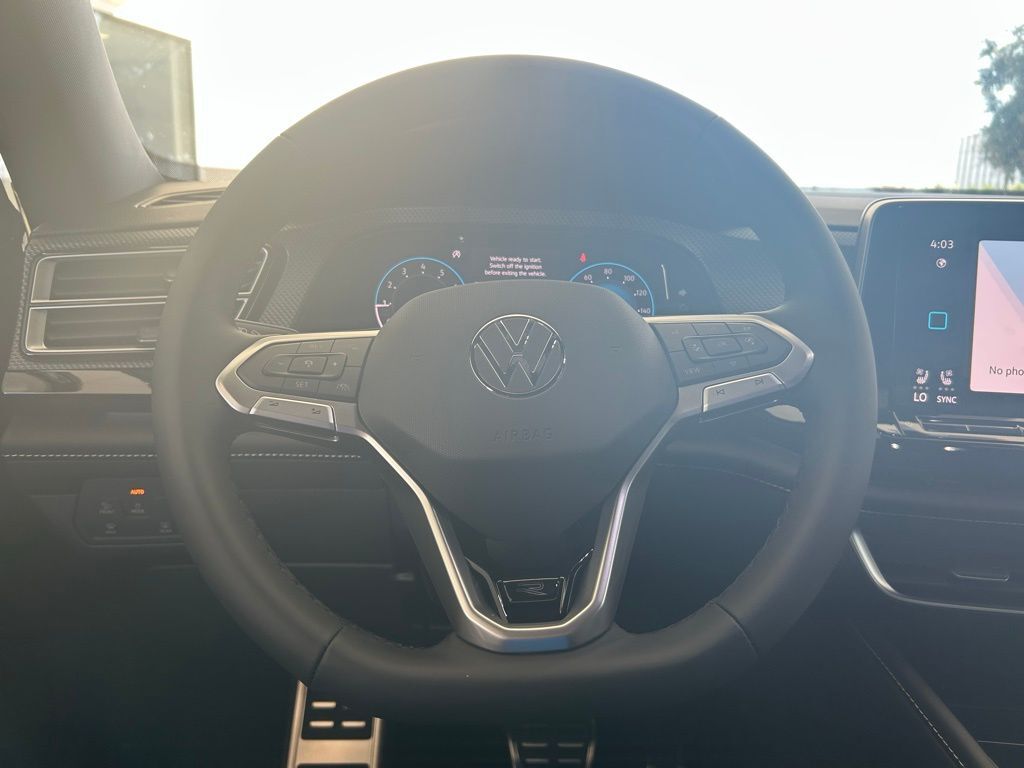 2026 Volkswagen Atlas Cross Sport 2.0T SEL Premium R-Line Tampa FL