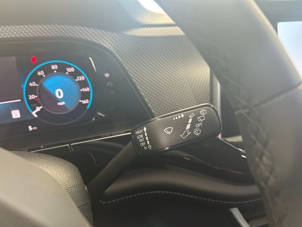 2026 Volkswagen Atlas Cross Sport 2.0T SEL Premium R-Line Tampa FL