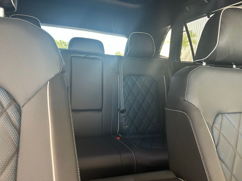 2026 Volkswagen Atlas Cross Sport 2.0T SEL Premium R-Line Tampa FL