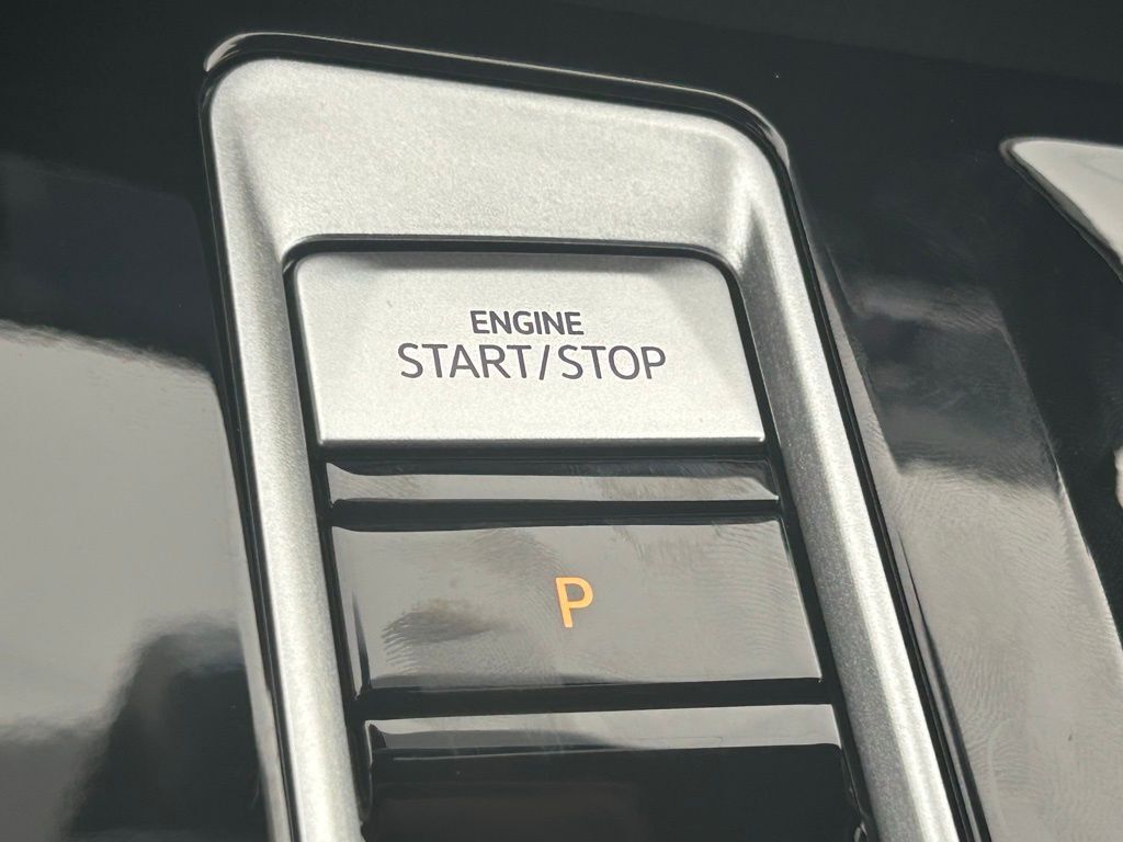 2026 Volkswagen Atlas Cross Sport 2.0T SEL Premium R-Line Tampa FL