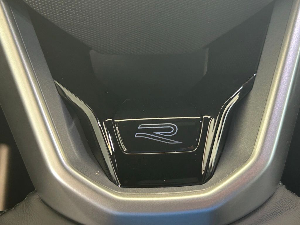 2026 Volkswagen Atlas Cross Sport 2.0T SEL Premium R-Line Tampa FL