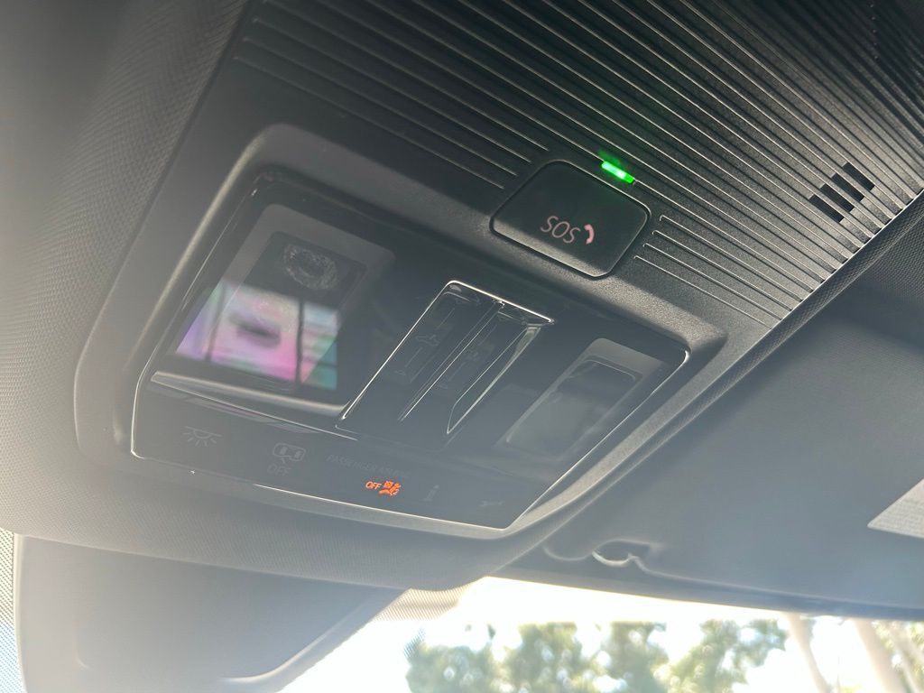 2026 Volkswagen Atlas Cross Sport 2.0T SEL Premium R-Line Tampa FL