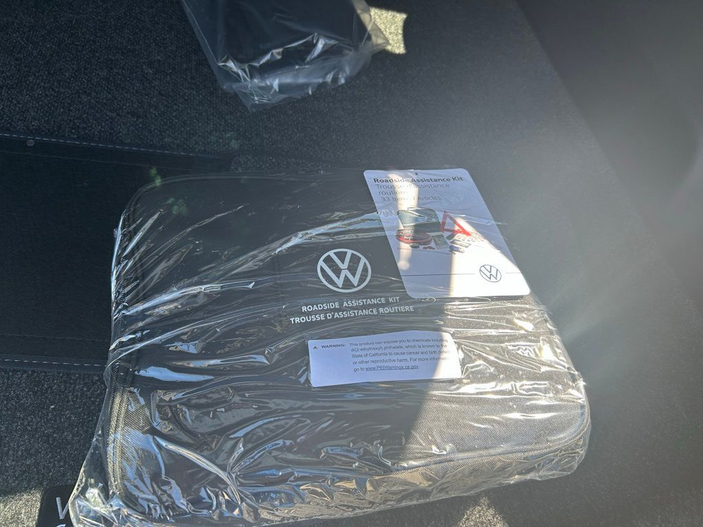 2026 Volkswagen Atlas Cross Sport 2.0T SEL Premium R-Line Tampa FL