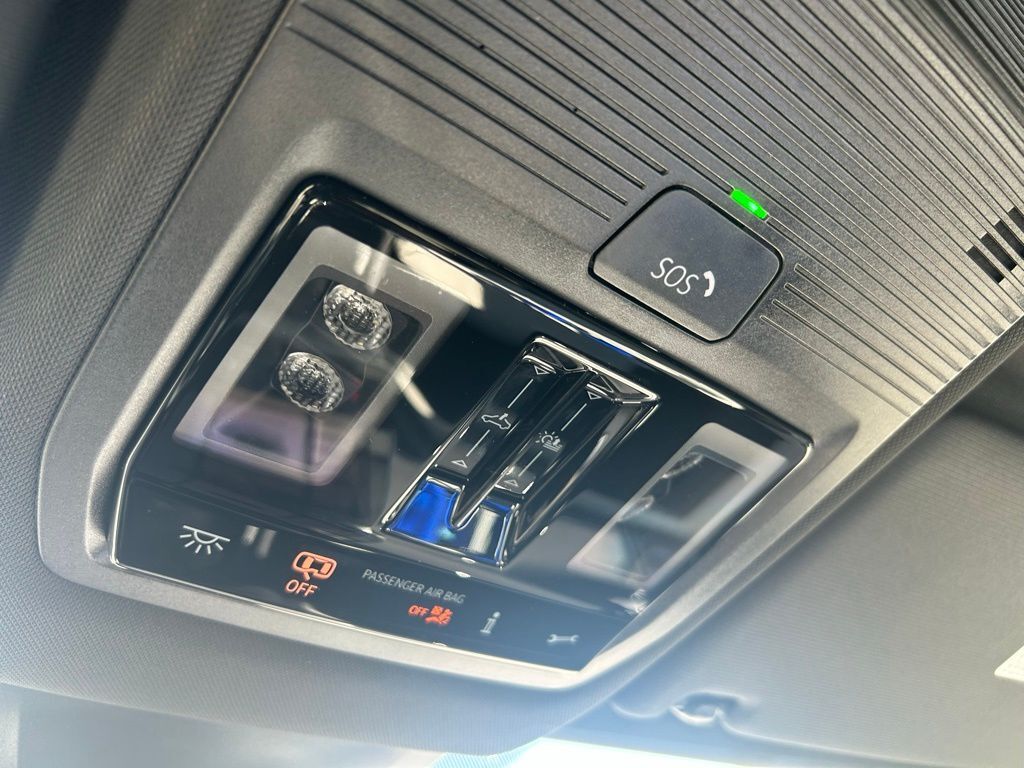 2026 Volkswagen Atlas Cross Sport 2.0T SEL Premium R-Line Tampa FL