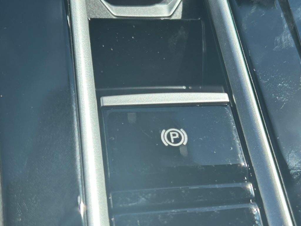 2026 Volkswagen Atlas Cross Sport 2.0T SEL Premium R-Line Tampa FL