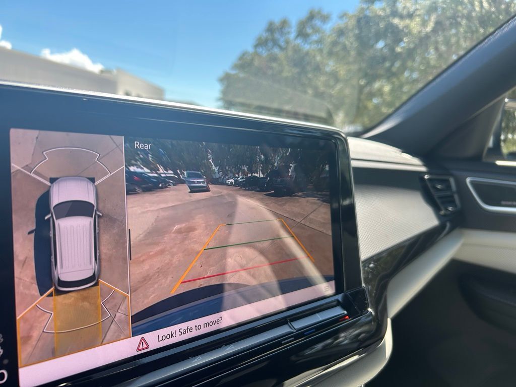 2026 Volkswagen Atlas Cross Sport 2.0T SEL Premium R-Line Tampa FL