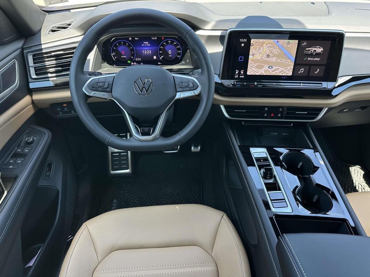 2026 Volkswagen Atlas Cross Sport 2.0T SEL R-Line Black Woodbridge VA