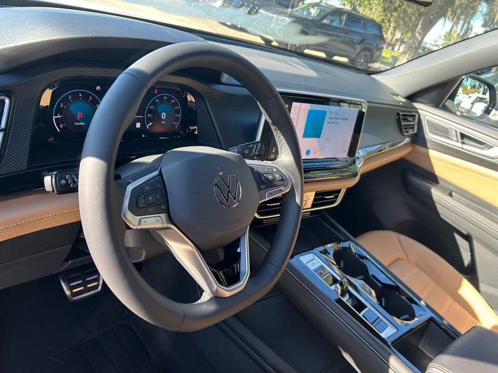 2026 Volkswagen Atlas Cross Sport 2.0T SEL R-Line Black Tampa FL