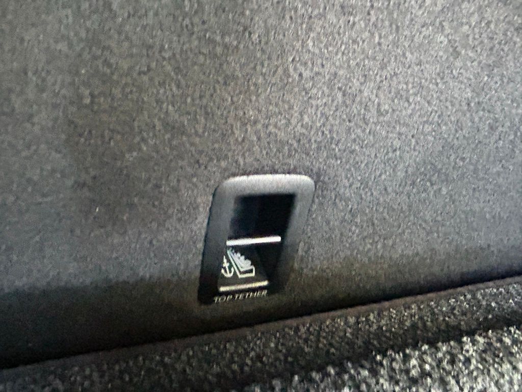 2026 Volkswagen Atlas Cross Sport 2.0T SEL R-Line Black Tampa FL