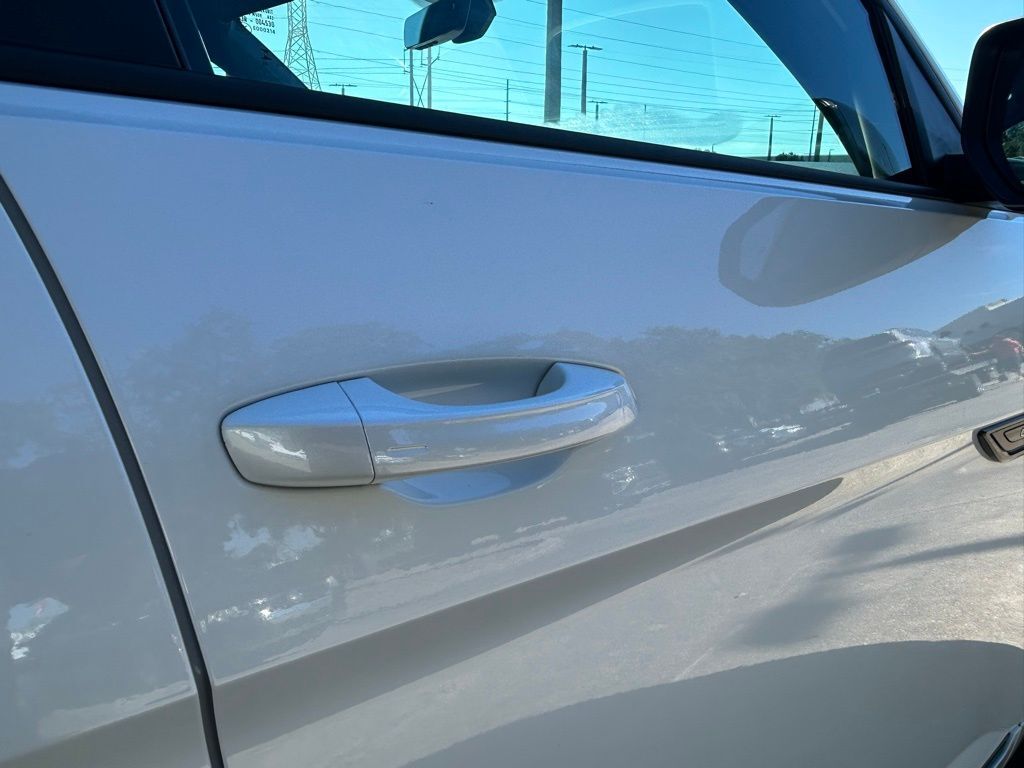 2026 Volkswagen Atlas Cross Sport 2.0T SEL R-Line Black Tampa FL