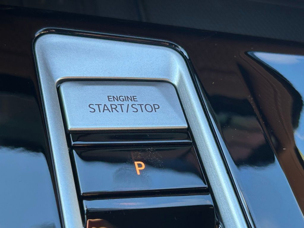 2026 Volkswagen Atlas Cross Sport 2.0T SEL R-Line Black Tampa FL