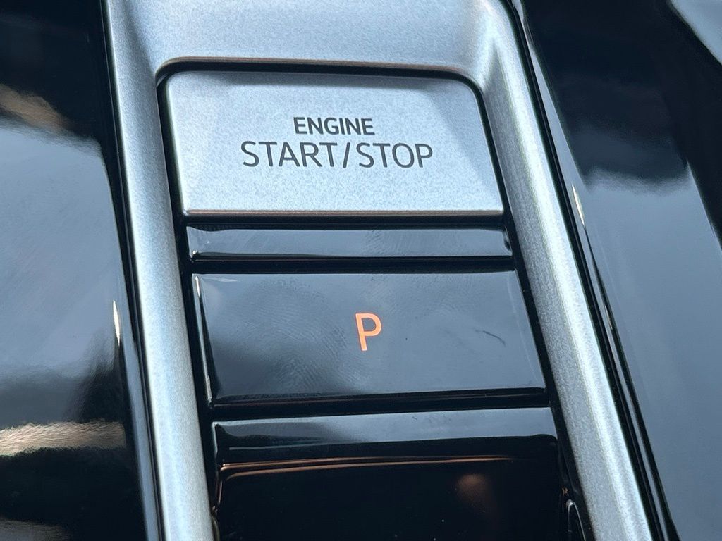 2026 Volkswagen Atlas Cross Sport 2.0T SEL R-Line Black Tampa FL