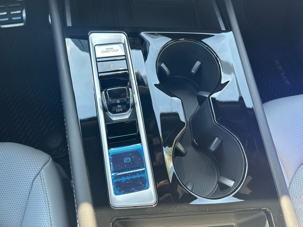 2026 Volkswagen Atlas Cross Sport 2.0T SEL R-Line Black Tampa FL