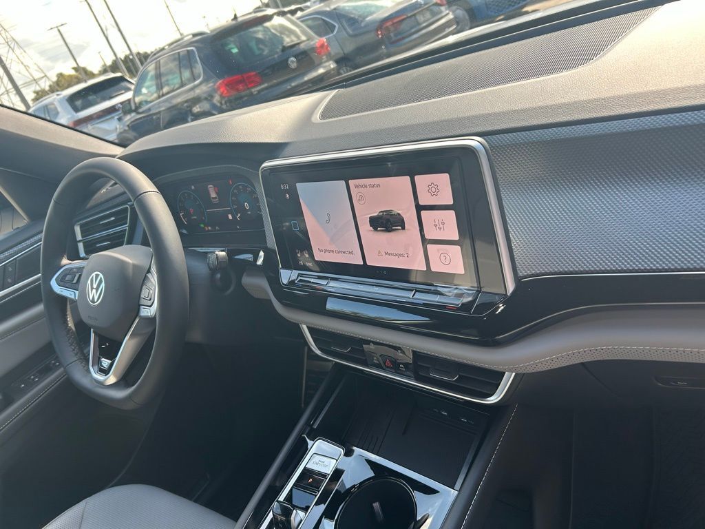 2026 Volkswagen Atlas Cross Sport 2.0T SEL R-Line Black Tampa FL