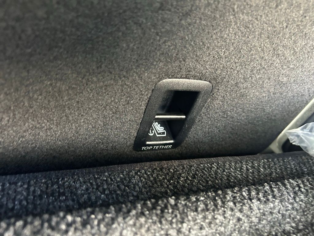 2026 Volkswagen Atlas Cross Sport 2.0T SEL R-Line Black Tampa FL