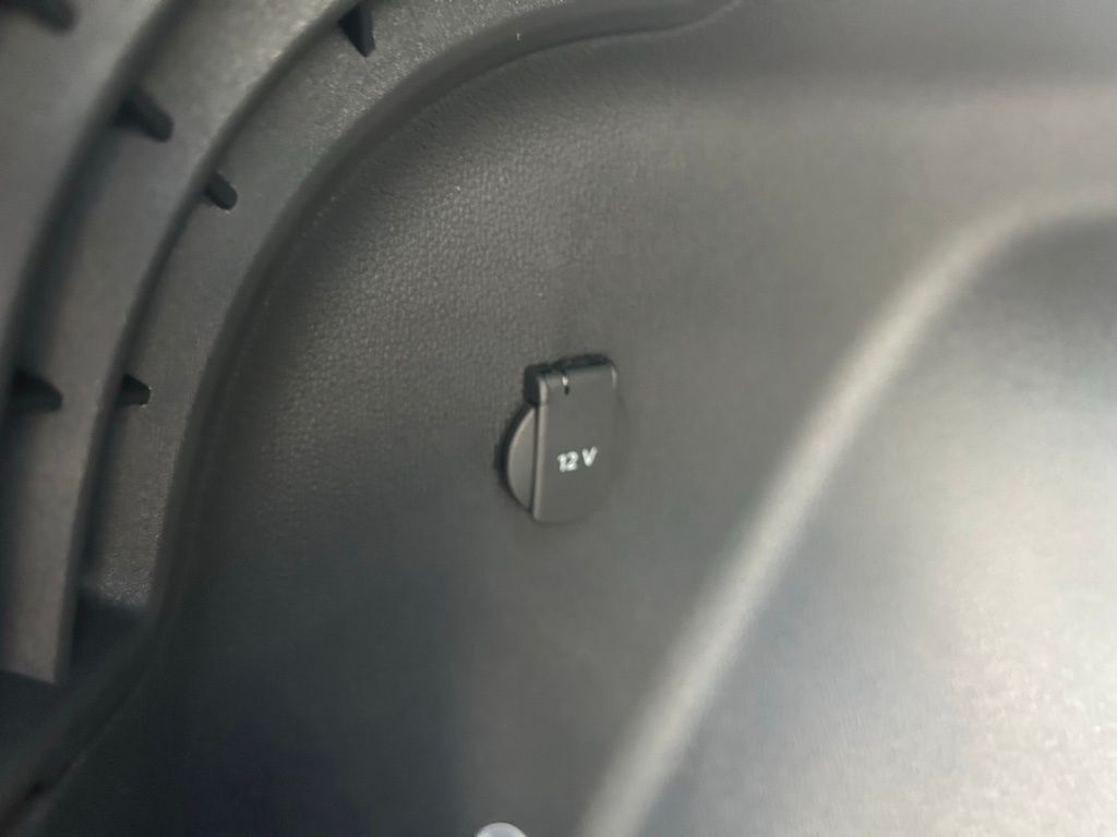 2026 Volkswagen Atlas Cross Sport 2.0T SEL R-Line Black Tampa FL