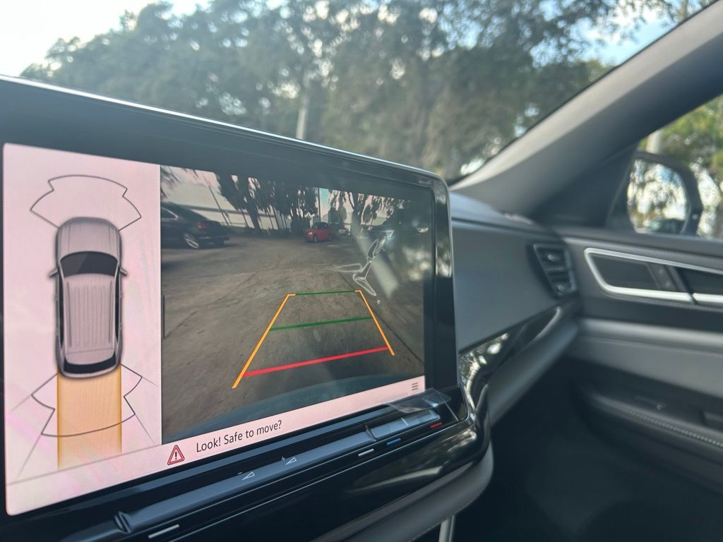 2026 Volkswagen Atlas Cross Sport 2.0T SEL R-Line Black Tampa FL