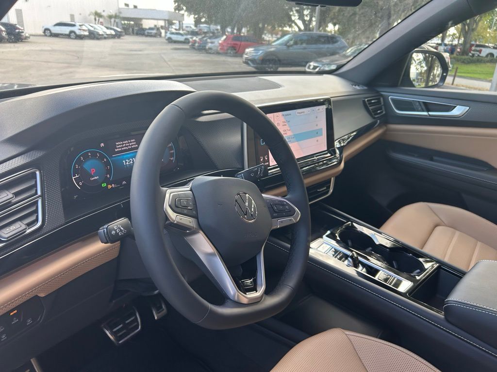 2026 Volkswagen Atlas Cross Sport 2.0T SEL R-Line Black Tampa FL