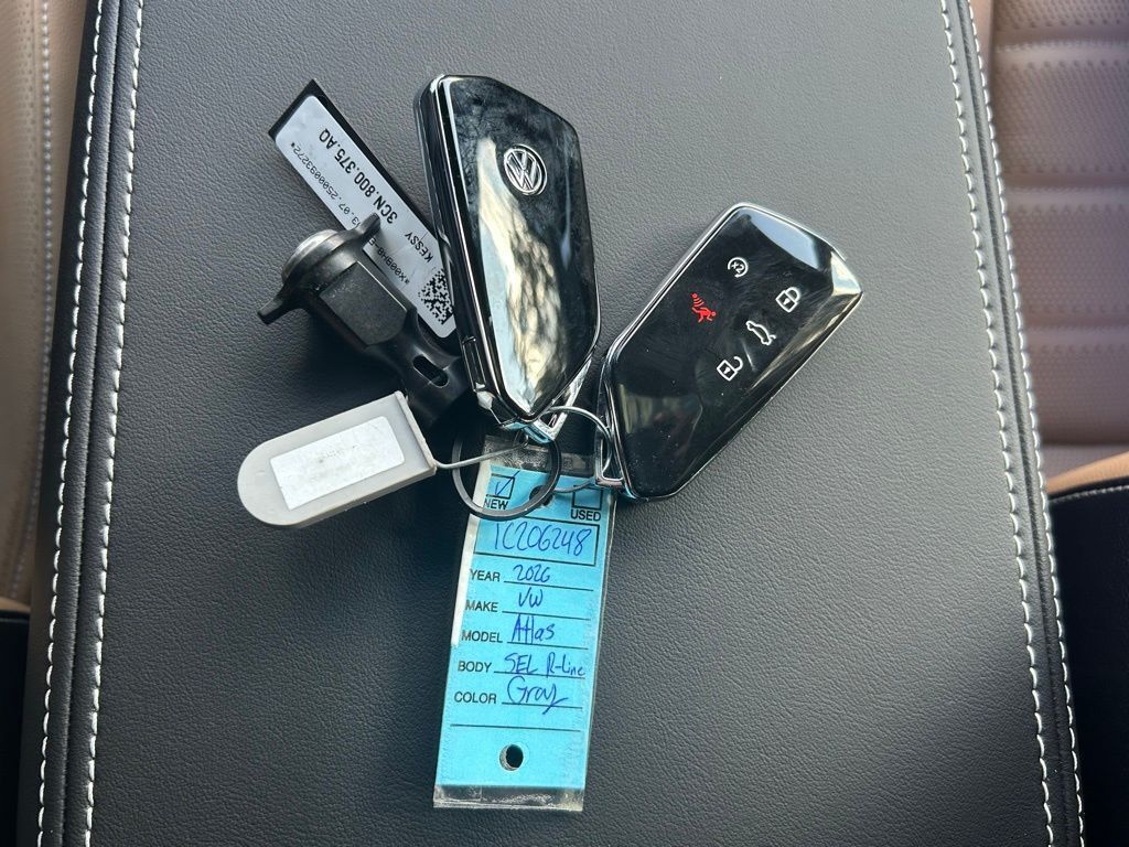 2026 Volkswagen Atlas Cross Sport 2.0T SEL R-Line Black Tampa FL