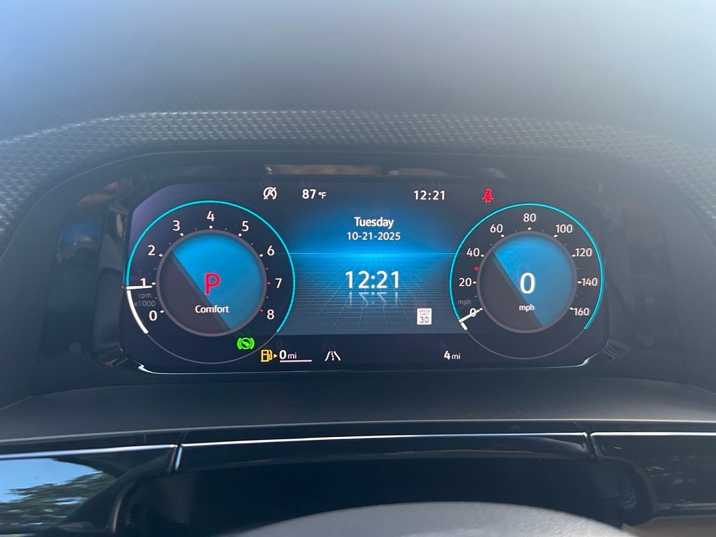 2026 Volkswagen Atlas Cross Sport 2.0T SEL R-Line Black Tampa FL