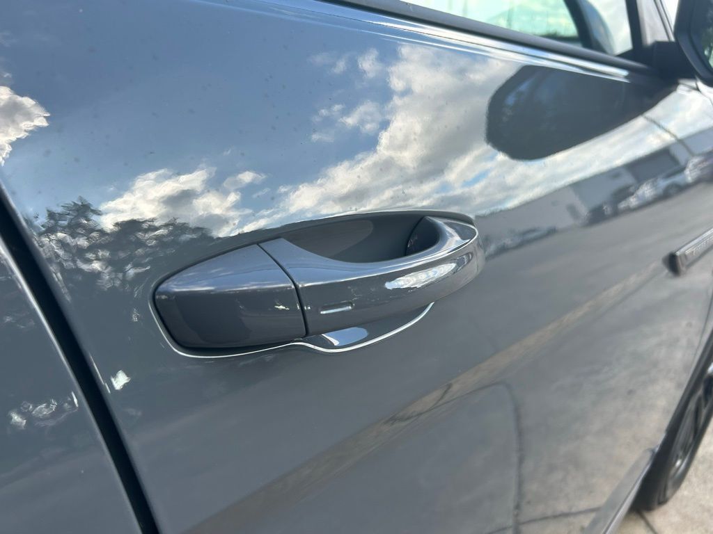 2026 Volkswagen Atlas Cross Sport 2.0T SEL R-Line Black Tampa FL