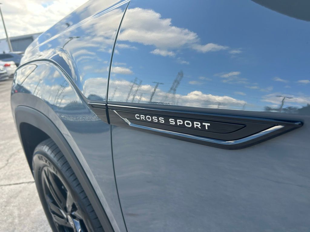 2026 Volkswagen Atlas Cross Sport 2.0T SEL R-Line Black Tampa FL