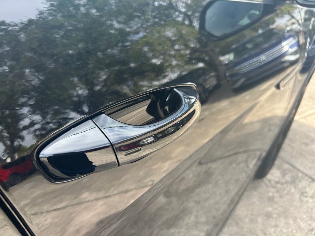 2026 Volkswagen Atlas Cross Sport 2.0T SEL R-Line Black Tampa FL