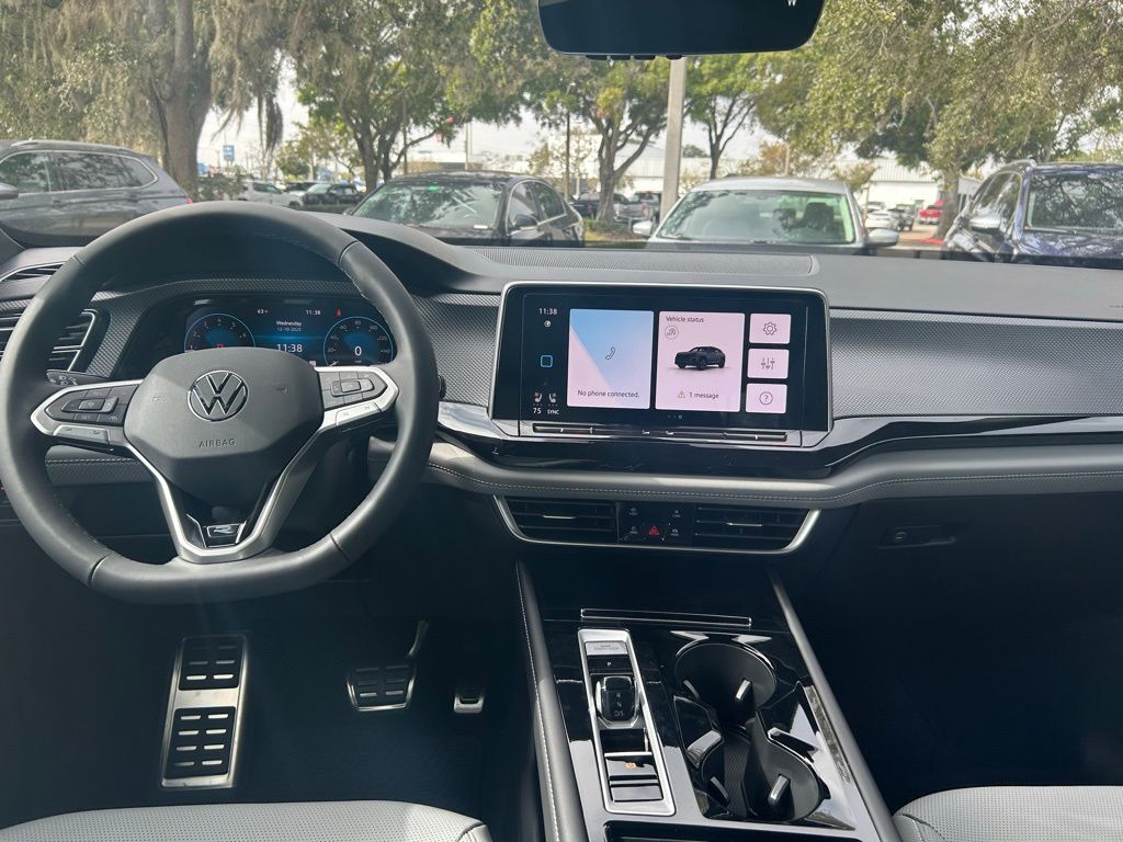 2026 Volkswagen Atlas Cross Sport 2.0T SEL R-Line Black Tampa FL